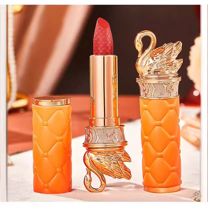 Swan Velvet Matte Lipstick Wat - مراجعة Lip Tint Korean وسعره